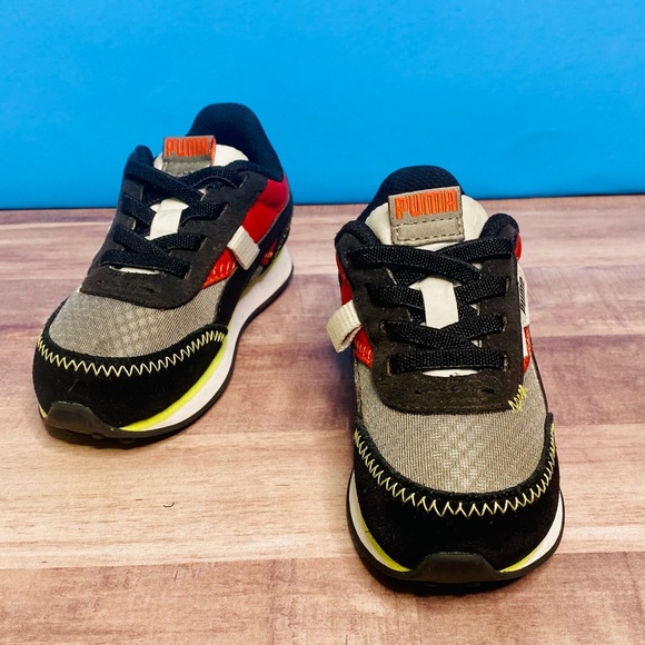 Puma 🐆 Sneakers 👟 - Picture 2 of 7